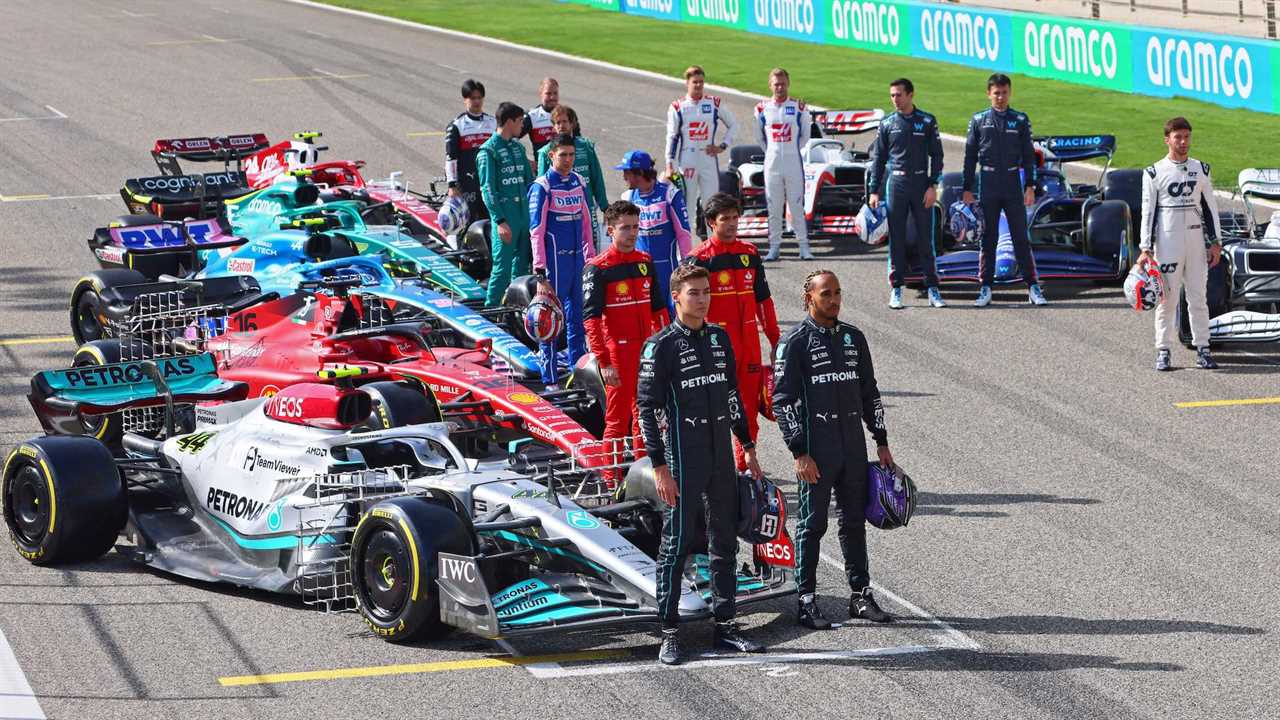 Here's Your Comprehensive 2022 Formula 1 Team and Driver Guide