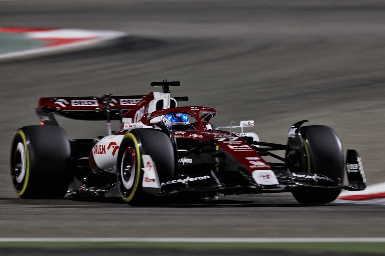 Motor Racing Formula One World Championship Bahrain Grand Prix Practice Day Sakhir, Bahrain