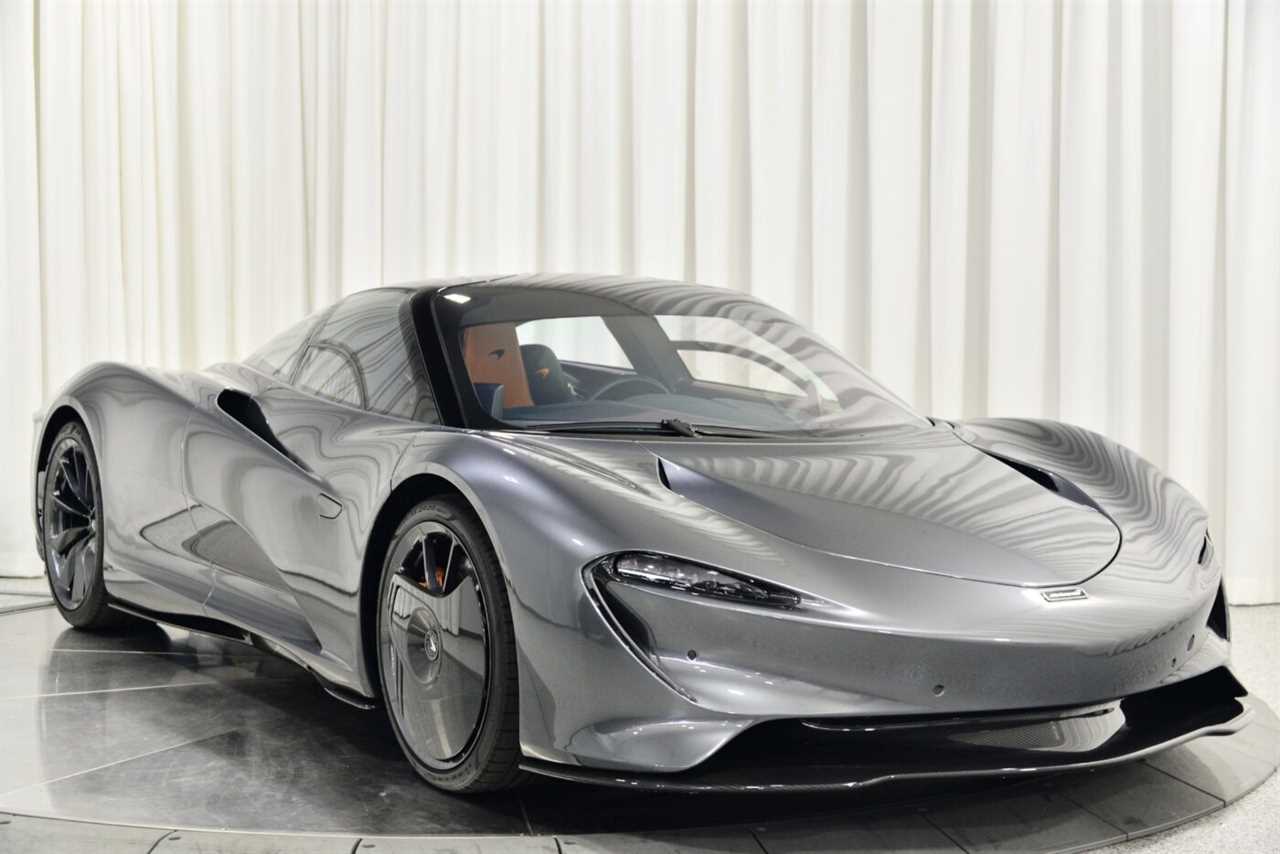 2020 McLaren Speedtail finished in MSO Bespoke/Heritage Graphite