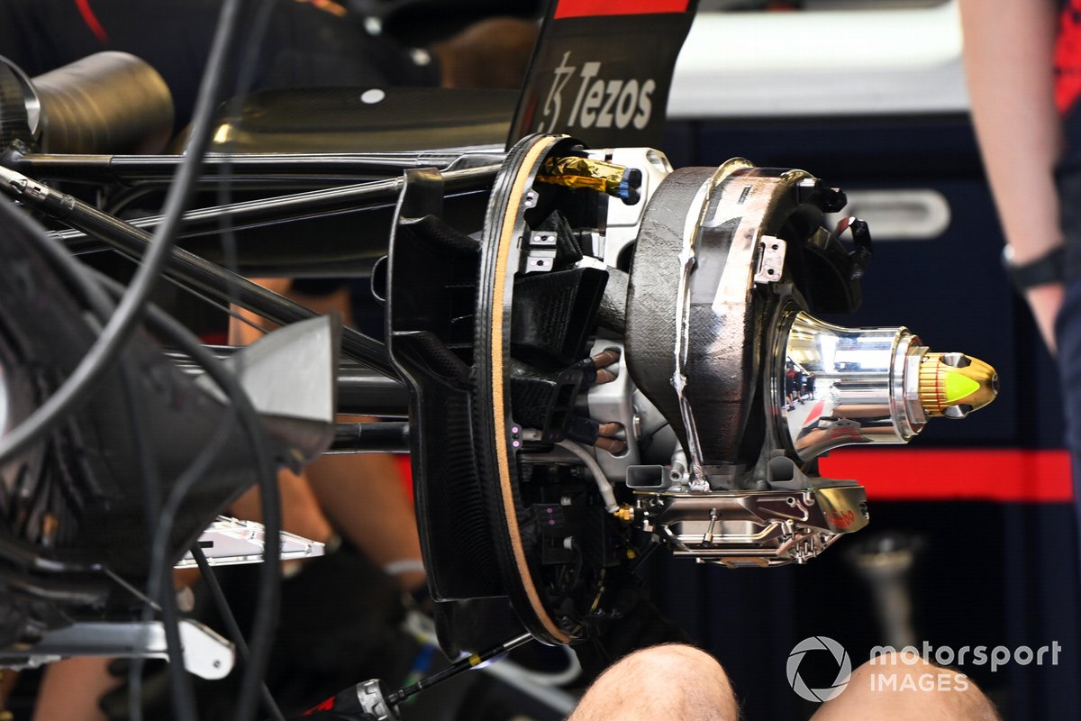 Red Bull Racing RB18 car detail