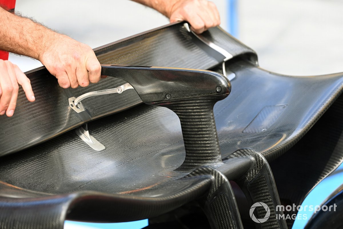 Rear wing detail on the Ferrari F1-75 