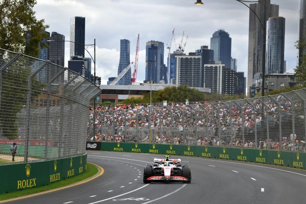 Haas F1 Australia GP qualifying, struggling a bit