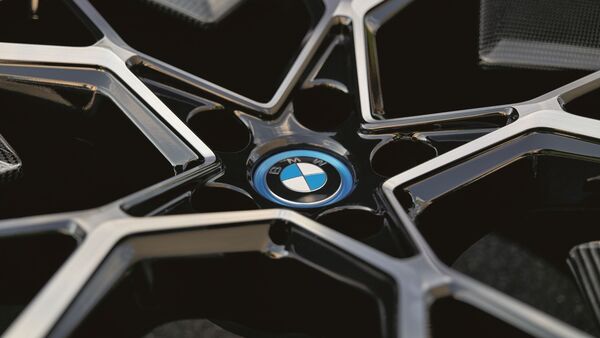 BMW aims to grab a sizeable share in the electric car market.