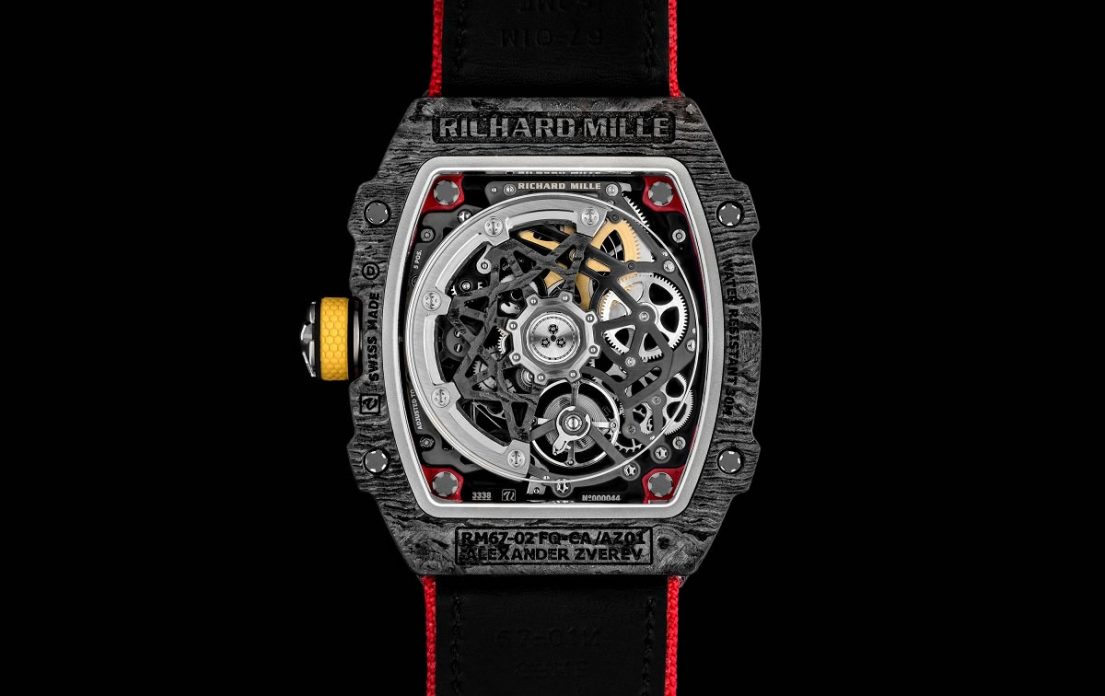 The Italian job – A fan actually robbed Formula 1 championship leader Charles Leclerc’s bespoke $320,000 Richard Mille watch while he was giving autographs.