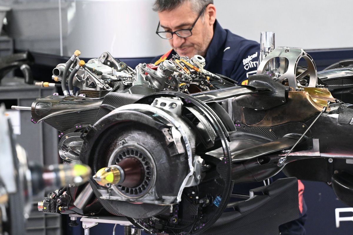 Red Bull Racing RB18 brake drum detail