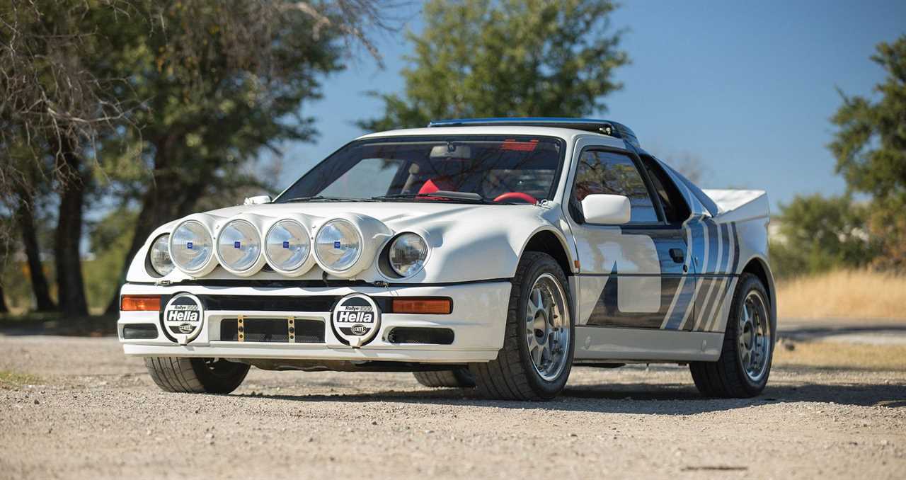 Ford RS200 Evoution - Front quarter