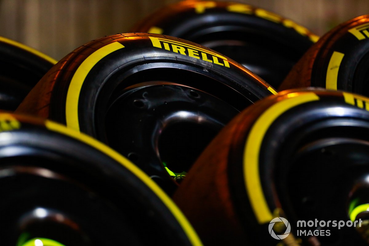 Pirelli tyres