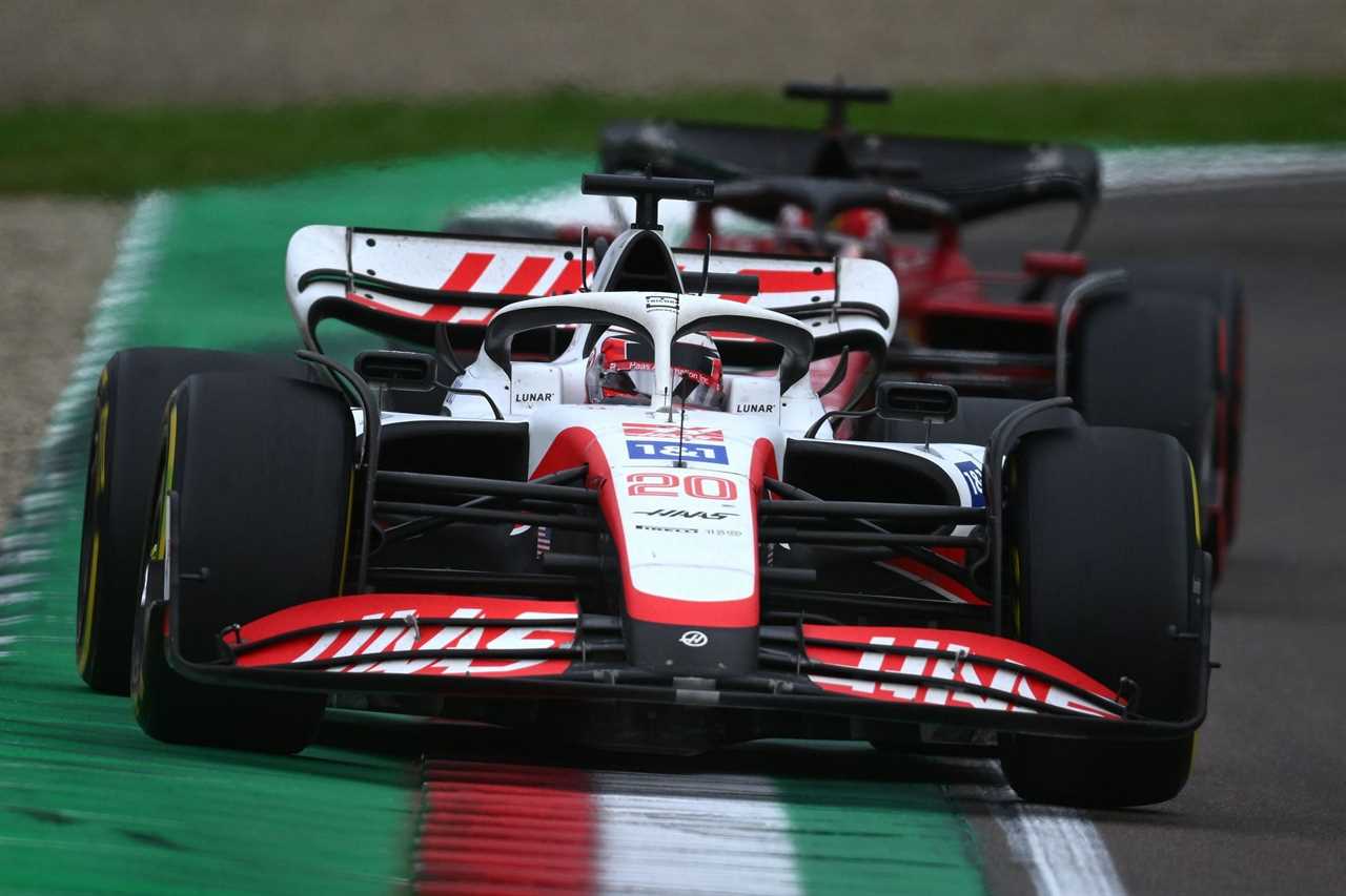 Haas F1's Kevin Magnussen in action during the 2022 Imola GP (Photo by Clive Mason/Getty Images)