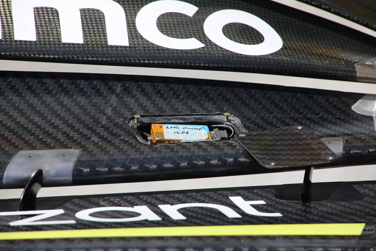 Aston Martin AMR22 nose and front wing detail