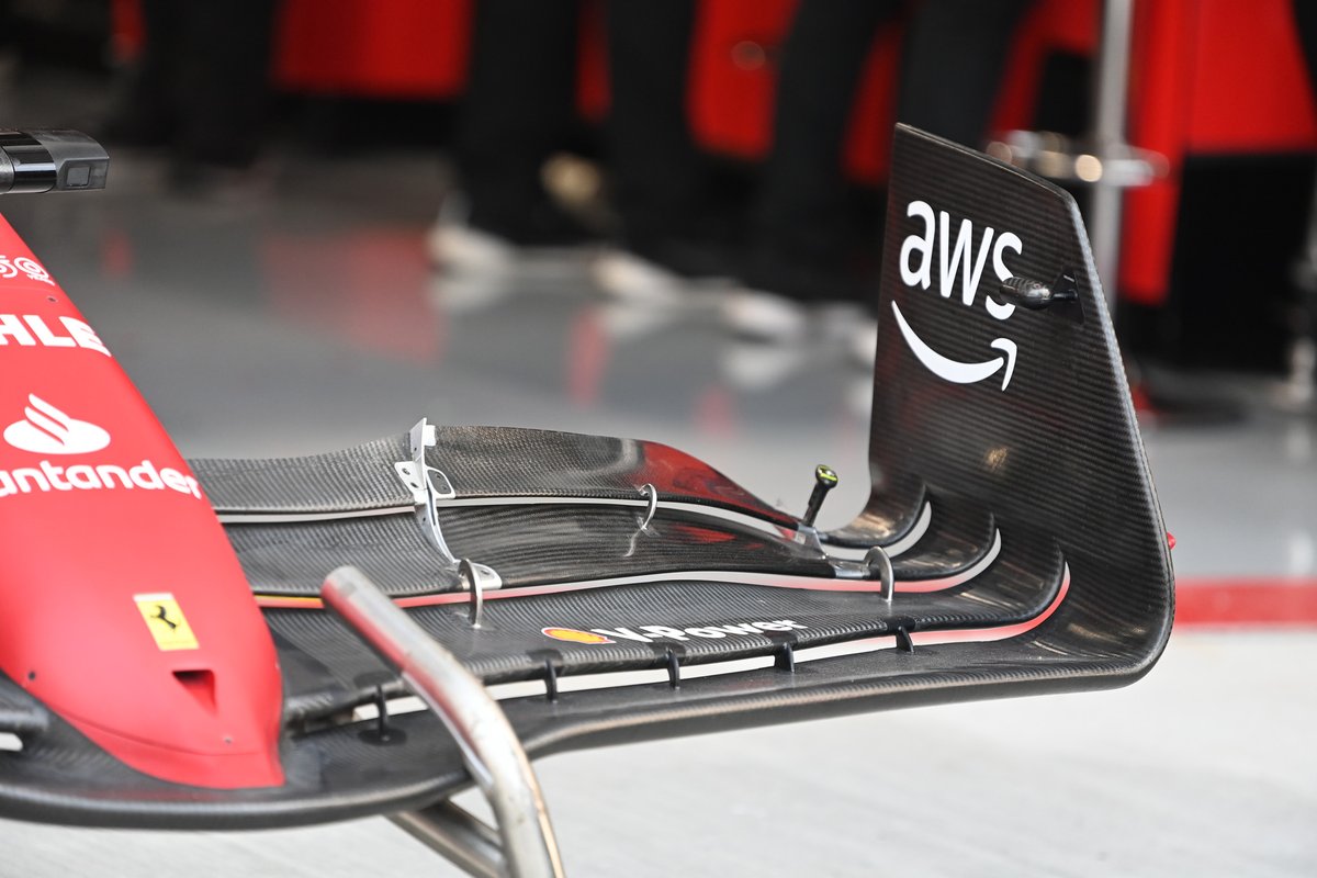 Ferrari F1-75 front wing detail