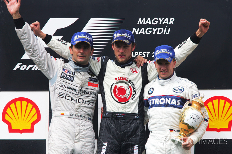 Podium: second place Pedro de la Rosa, McLaren, race winner Jenson Button, Honda Racing F1 Team, third place Nick Heidfeld, BMW Sauber F1