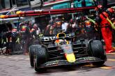 Max Verstappen (NLD) Red Bull Racing RB18 makes a pit stop.  Formula 1 World Championship, Rd 7, Monaco Grand Prix, Monte