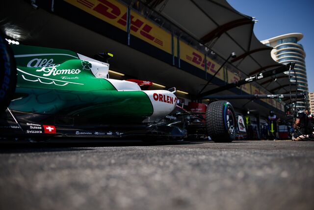 Alfa Romeo F1 Team ORLEN celebrates Tonale with special livery in Baku