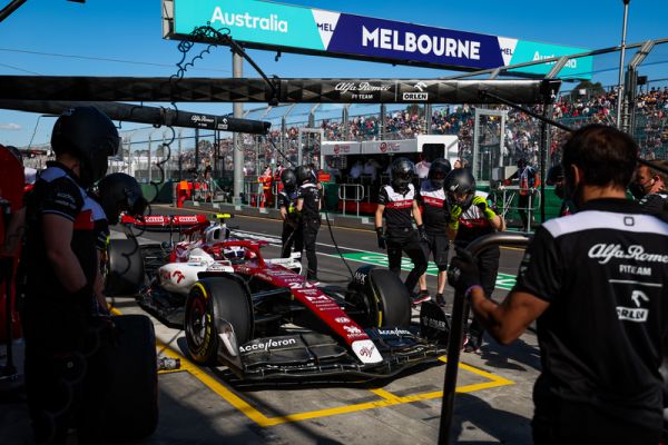 Alfa Romeo F1 Team ORLEN Australia GP practices- Solid day down under