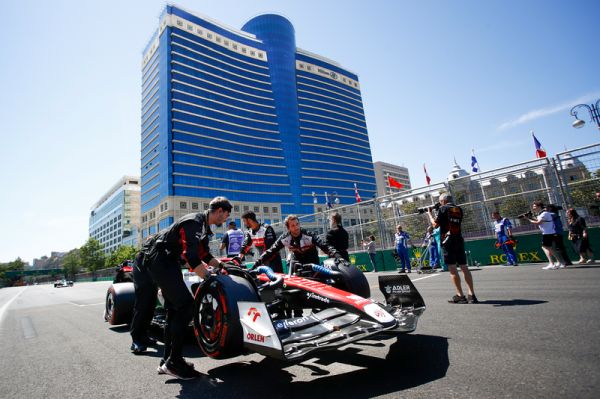 Alfa Romeo F1 Team ORLEN Azerbaijan GP race - a feeling of disappointment