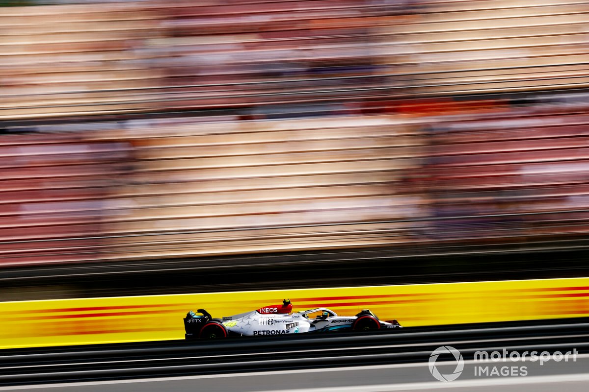 Lewis Hamilton, Mercedes W13