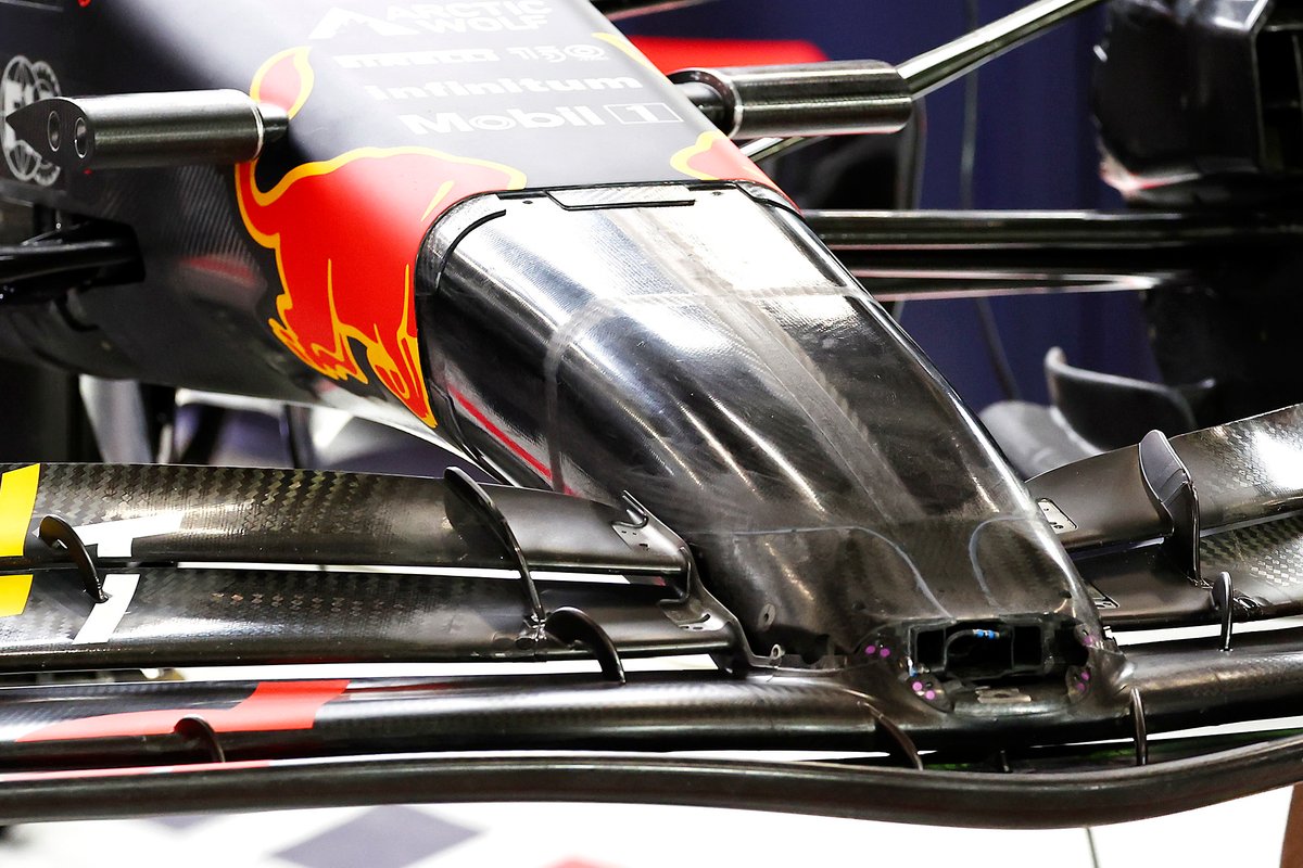 Red Bull Racing RB18 front nose