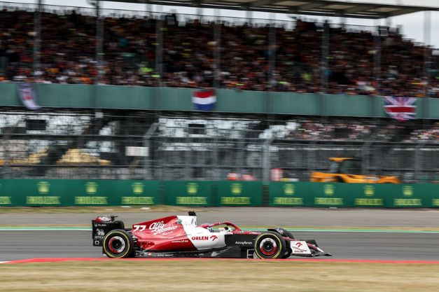 Alfa Romeo F1 Team ORLEN British GP race - HALO save life