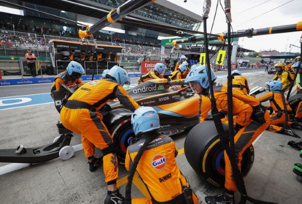 McLaren Racing F1 Austrian GP race- great fighting spirit