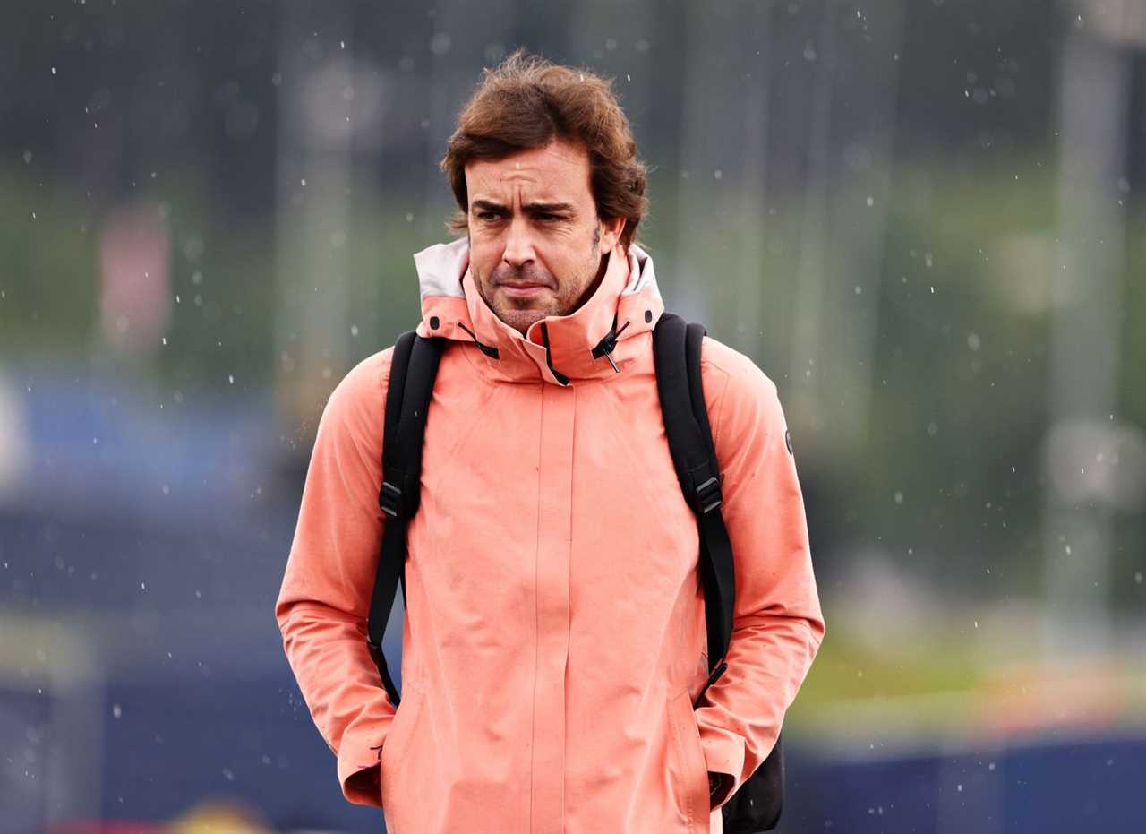 Fernando Alonso's current contract with Alpine expires at the end of 2022