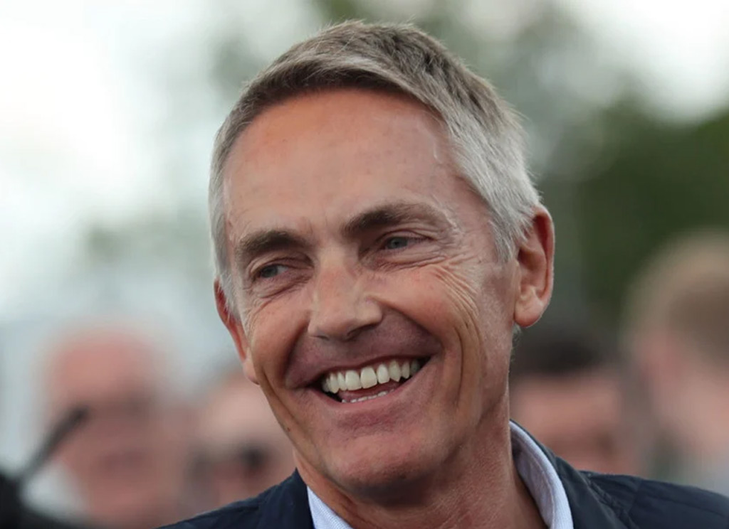 McLaren veteran Martin Whitmarsh returns to F1 as head of Aston Martin team