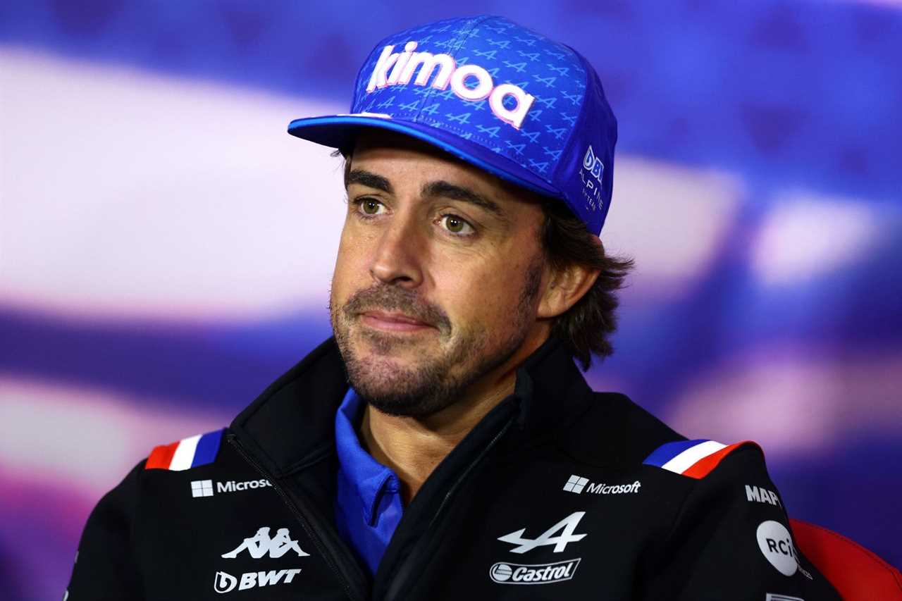 Fernando Alonso at the 2022 F1 Grand Prix of Great Britain - Previews