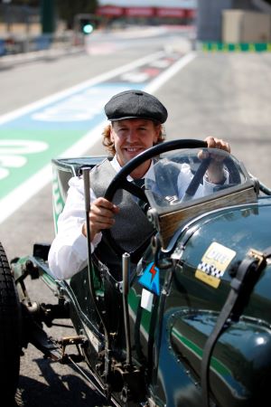 Aston Martin celebrates 100th anniversary of first Grand Prix entry with roaring return to the 1920s