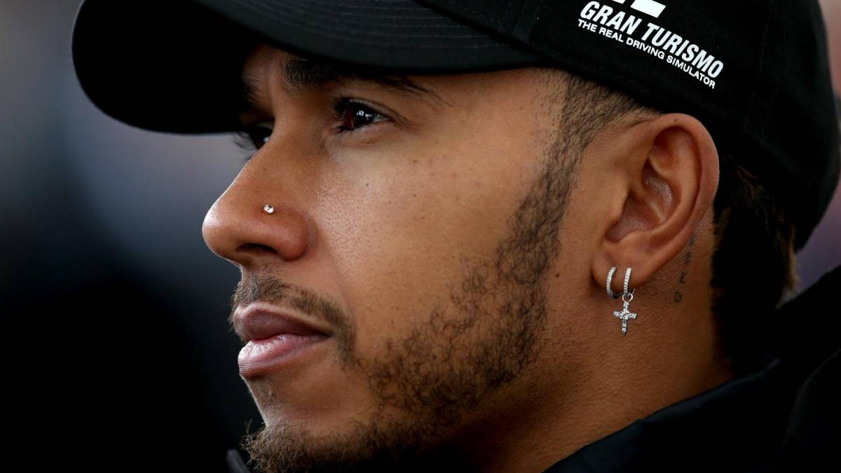 Lewis's big prediction for the title race