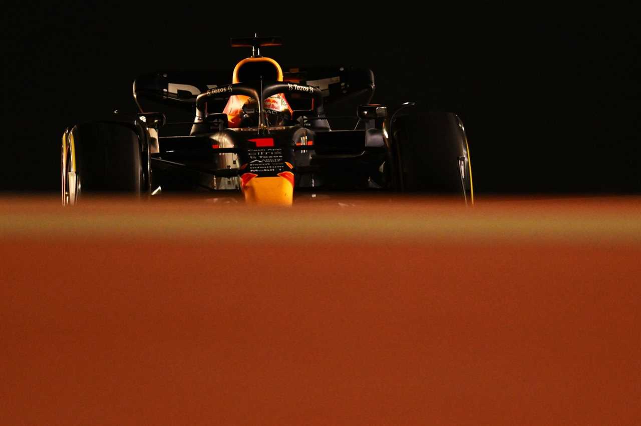 Max Verstappen in action during the 2022 F1 Bahrain GP (Photo by Clive Mason/Getty Images)