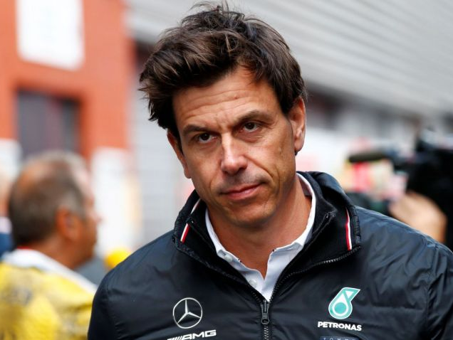 Wolff absurd claim: '10 more years for Hamilton' at Mercedes F1