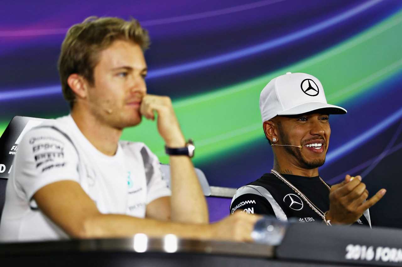 Drivers Championship contenders Nico Rosberg and Lewis Hamilton during the Abu Dhabi Grand Prix in 2016. (Photo by Clive Mason/Getty Images)