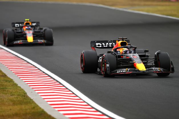 Oracle Red Bull Racing Hungarian GP race -From 10 to win -great performance from whole team