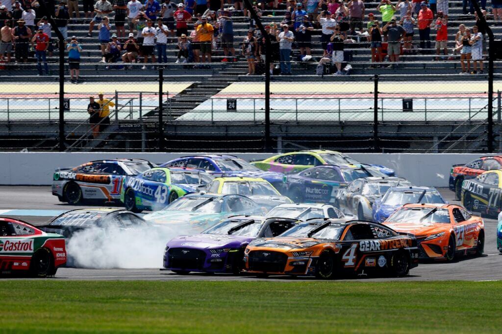 Top 5: Get that NASCAR race off my lawn, Ferrari's blunders and more short tracks