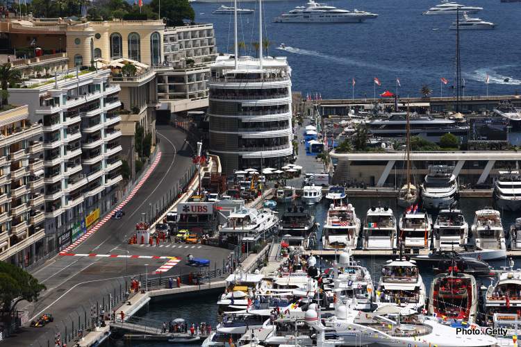 MONTE-CARLO, MONACO - MAY 28: Max Verstappen of the Netherlands driving the (1) Oracle Red Bull Racing RB18 on track during final practice ahead of the F1 Grand Prix of Monaco at Circuit de Monaco on May 28, 2022 in Monte-Carlo , Monaco.  (Photo by Mark Thompson/Getty Images)