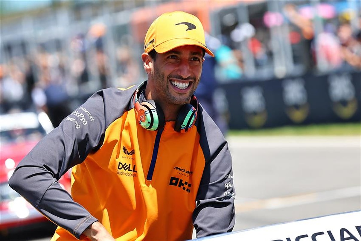 Daniel Ricciardo confirms he's dating the daughter of an ex-F1 driver
