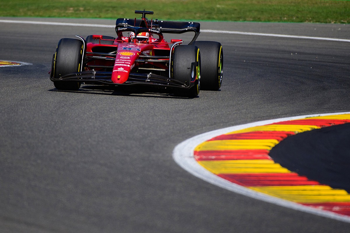 Leclerc wants F1 rules rethink over visor tear-offs