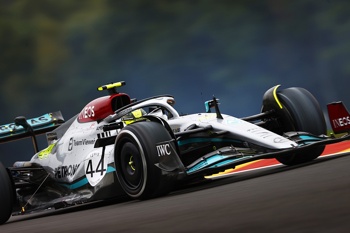 Mercedes a "long way off" at Spa F1, says Lewis Hamilton