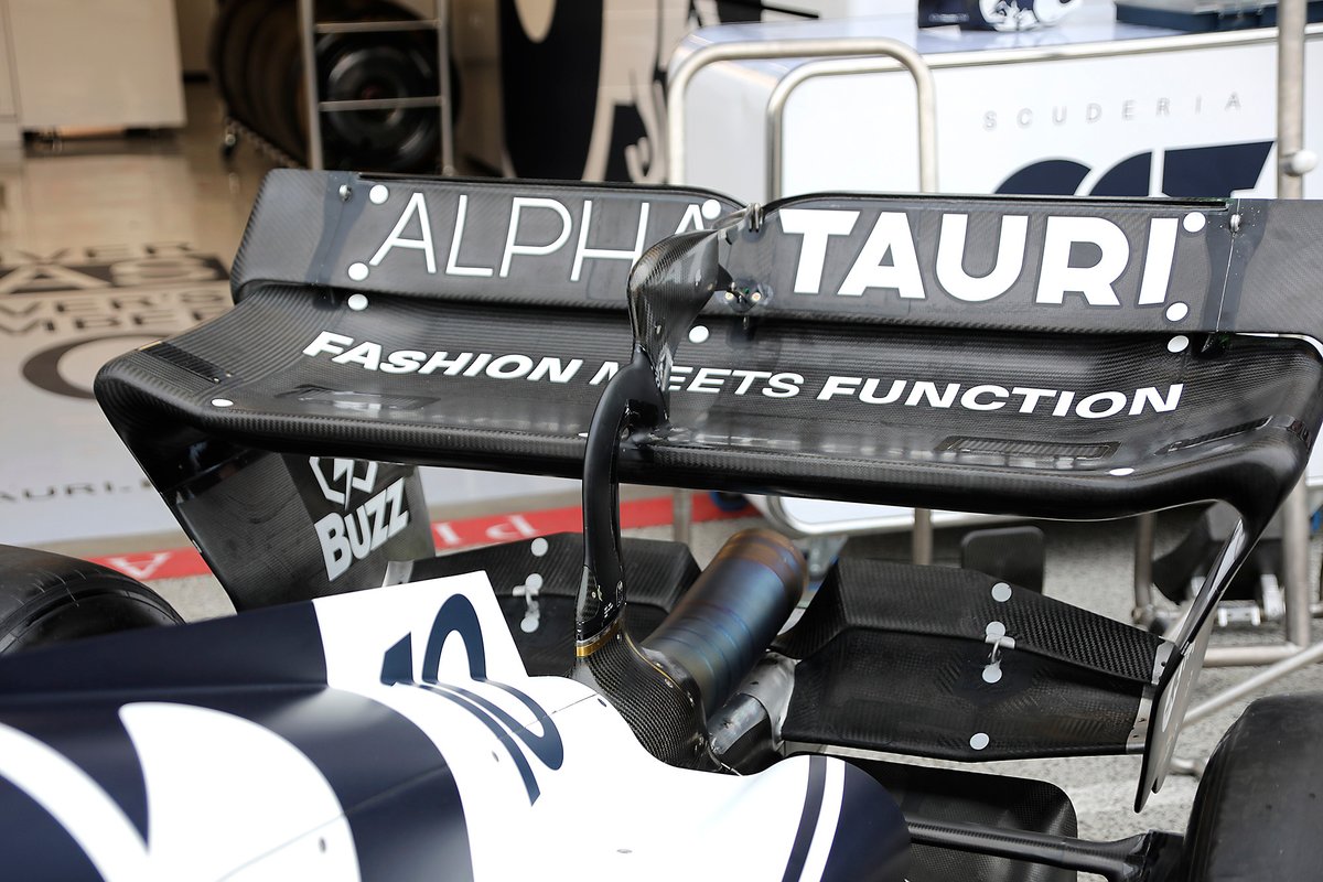 AlphaTauri AT03 rear wing