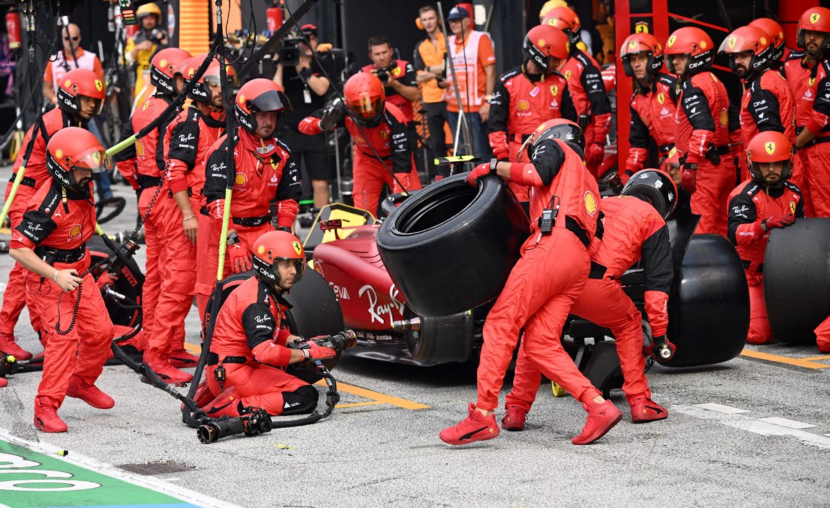 “Even F2 & F3 Teams Do a Better Job…”: Mercedes F1 Heavyweight Shoots Down Ferrari Strategy as Maranello Adds Yet Another Failure to the Books