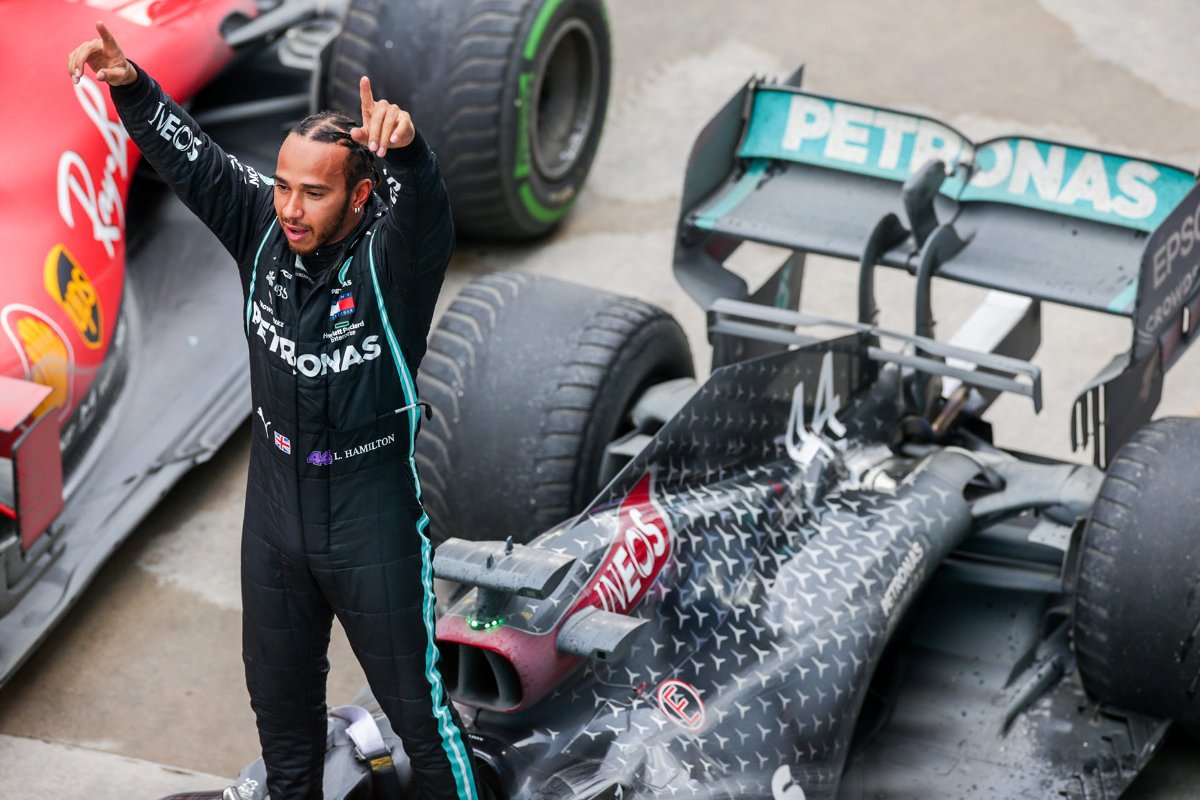 Revealed: The Insane Secret Behind 103 GP Winner Lewis Hamilton’s Flawless Race Starts