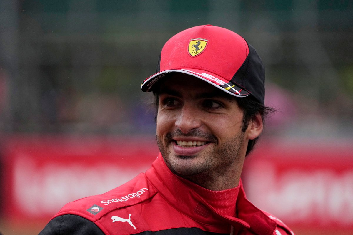 "He's the Only Guy...": Tiger Woods' Name Sends Shivers Down Ferrari F1 Star Carlos Sainz's Spine Due to This Fan-Boy Reason