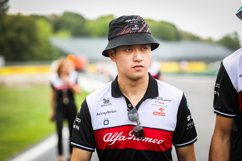 Zhou Guanyu Extends Alfa Romeo Stay for 2023