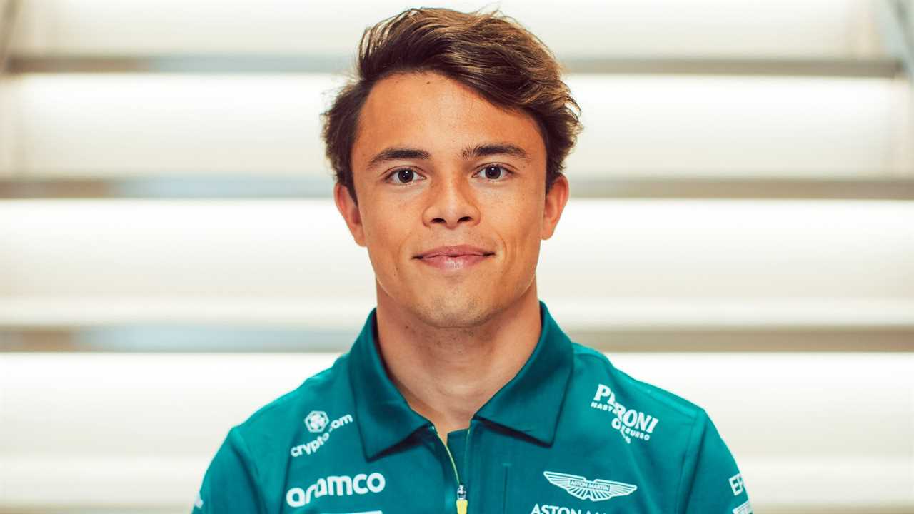 Nyck de Vries thinks he "deserves a chance" in F1 after Aston Martin FP1 run-out : PlanetF1