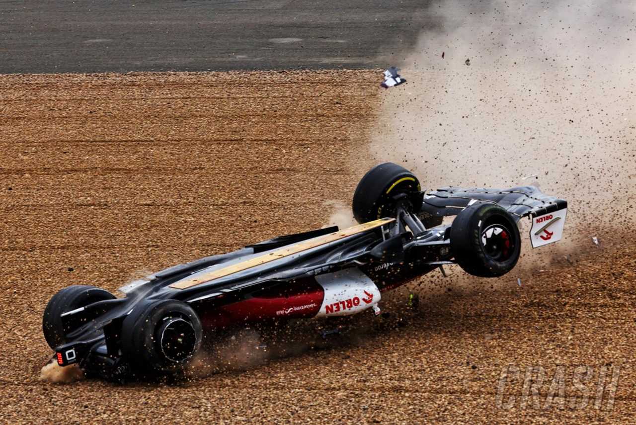 Zhou Guanyu's horror F1 Crash: “The mental side didn't take me down”
