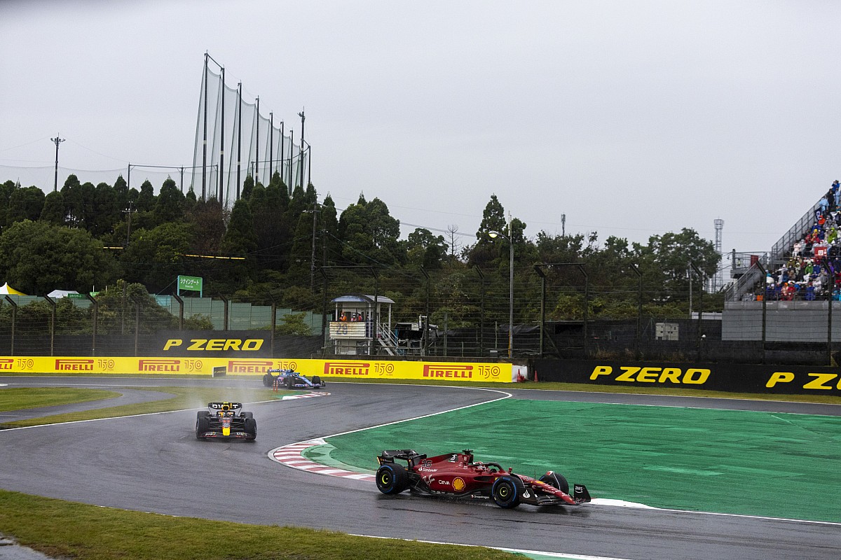 Suzuka penalty was "right thing to do" after last-lap Perez fight