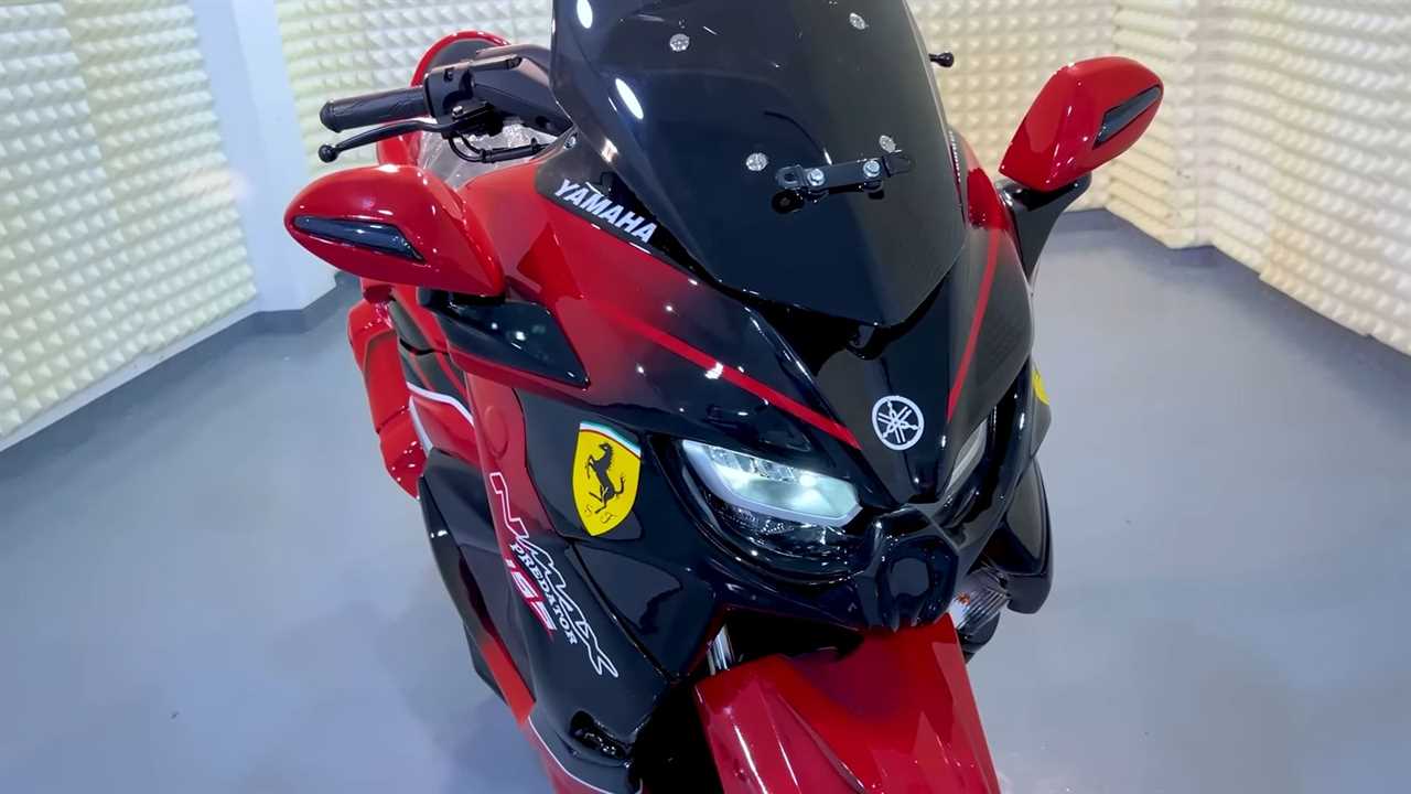 Custom Ferrari Scooter Yamaha NMax 2