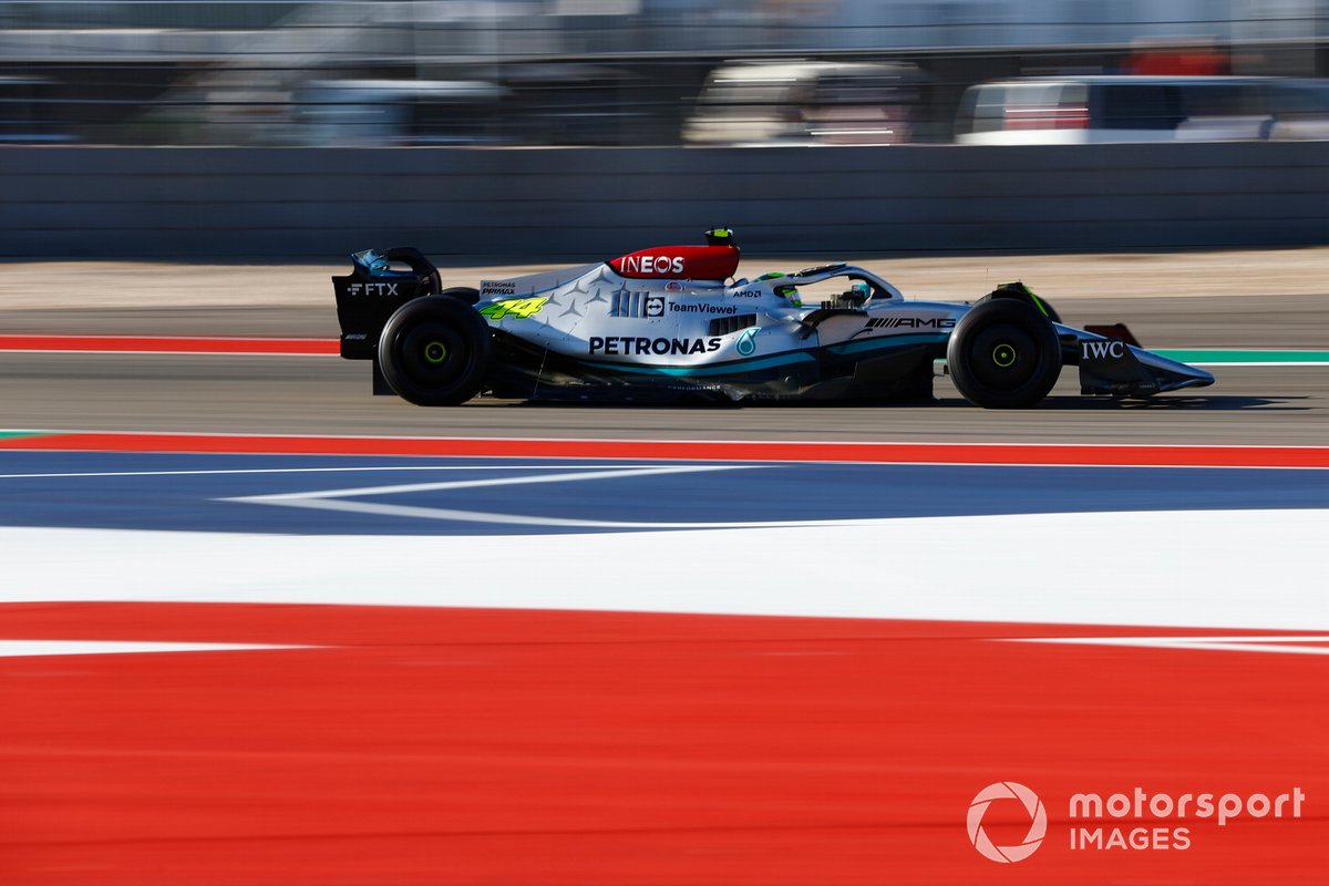 Lewis Hamilton, Mercedes W13