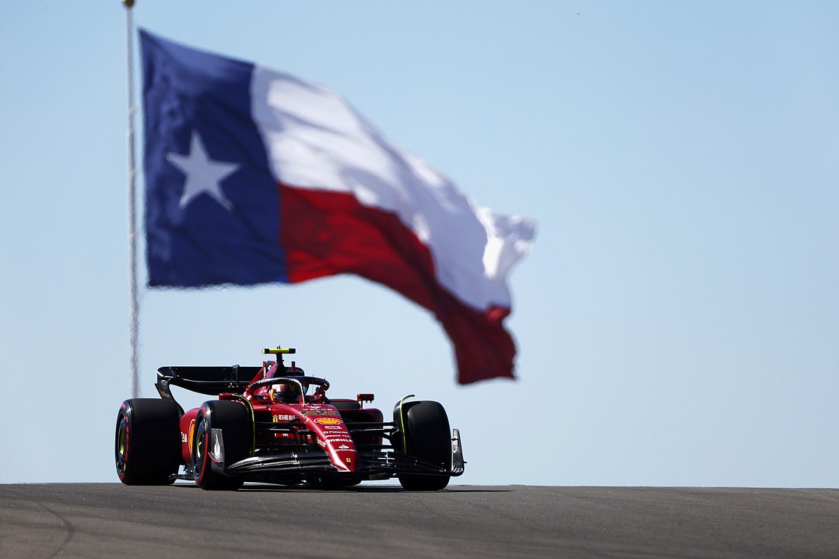 Sainz heads Verstappen in first practice