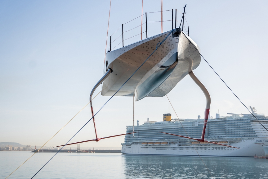 INEOS Britannia reveal new ‘T6’ test boat • Live Sail Die