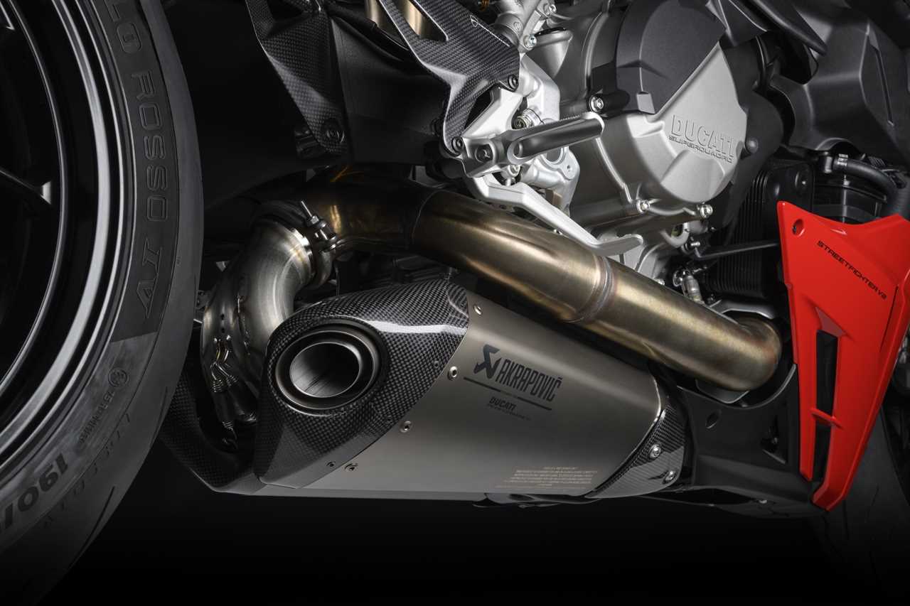 New Ducati efficiency accessories readied to improve the Streetfighter V2